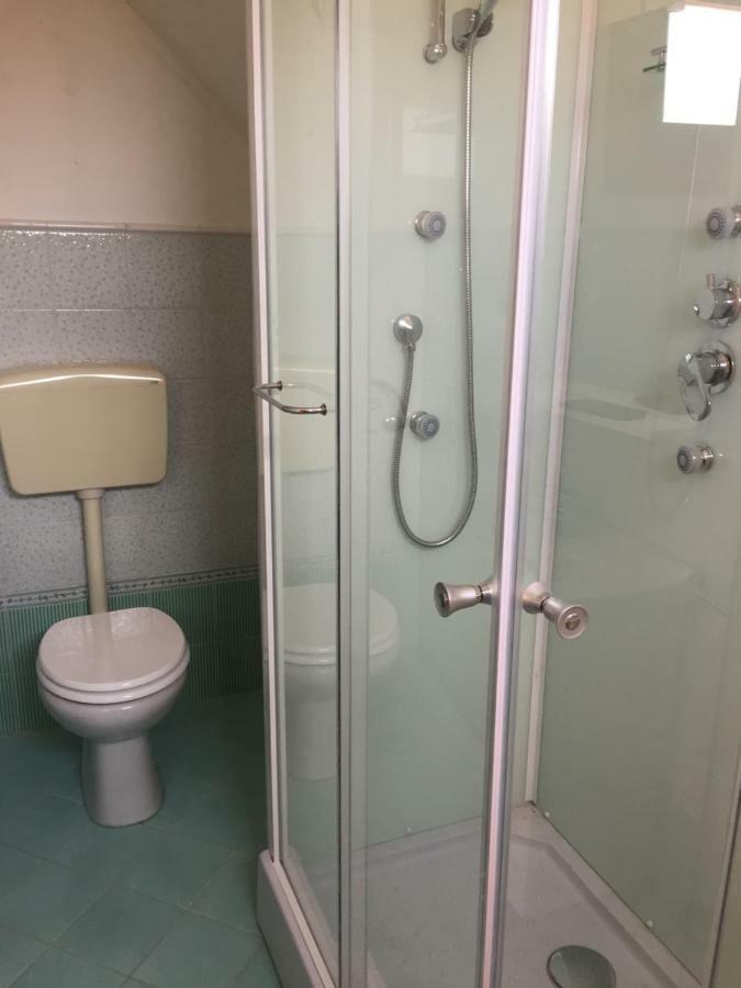 טראסיני Apartment In The Center מראה חיצוני תמונה